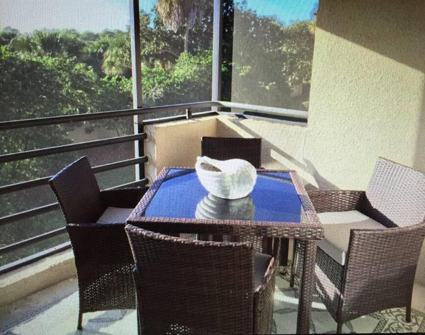 Apartment Gated Sawgrass Club In Sawgrass Country Club *